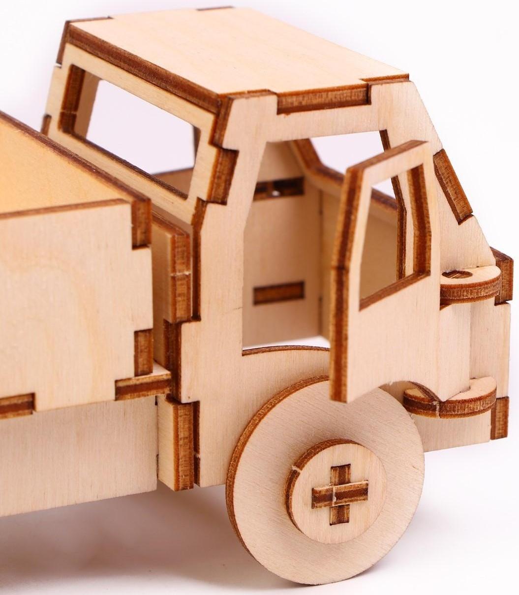 Сборная модель «Грузовик»