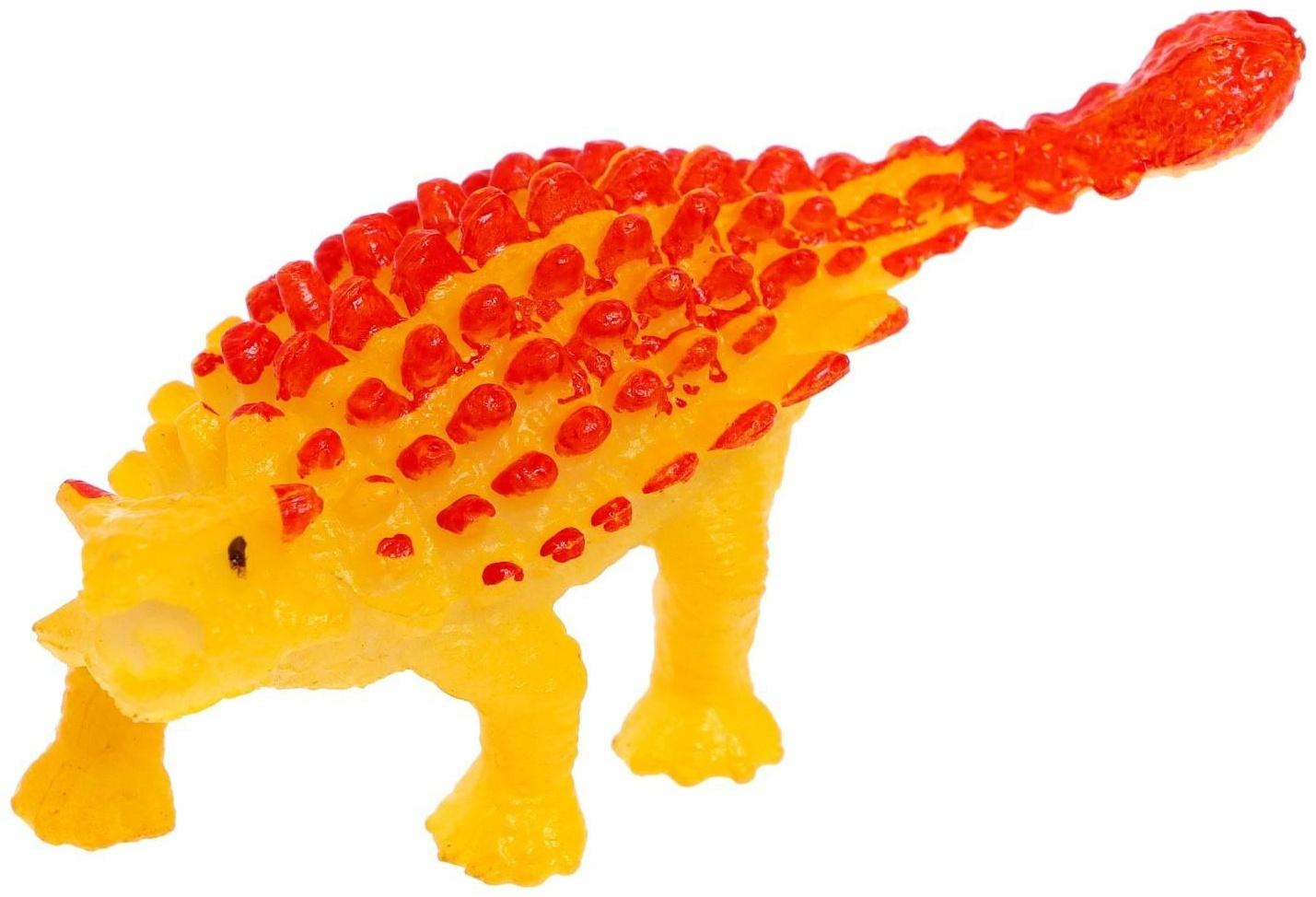 Набор животных «Мир динозавров», 6 фигурок, карта