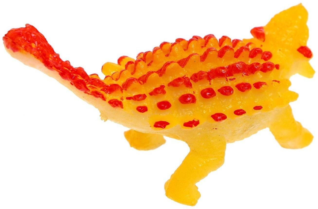 Набор животных «Мир динозавров», 6 фигурок, карта