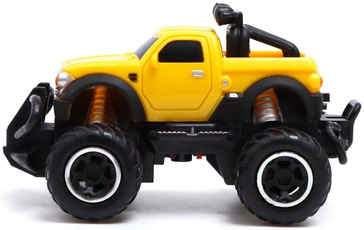 Джип радиоуправляемый «Пикап», работает от батареек, цвет жёлтый
