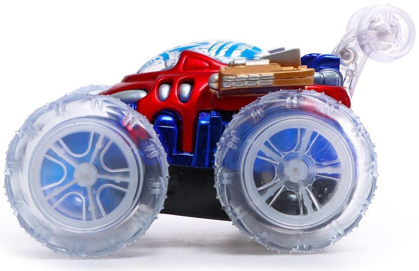 Машина-перевёртыш радиоуправляемая «Трюк», работает от батареек, световые эффекты, цвет синий