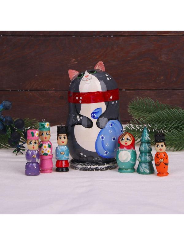 Матрёшка «Котик» с ёлочными украшениями