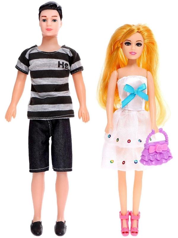 Набор кукол «Семья» с аксессуарами, МИКС