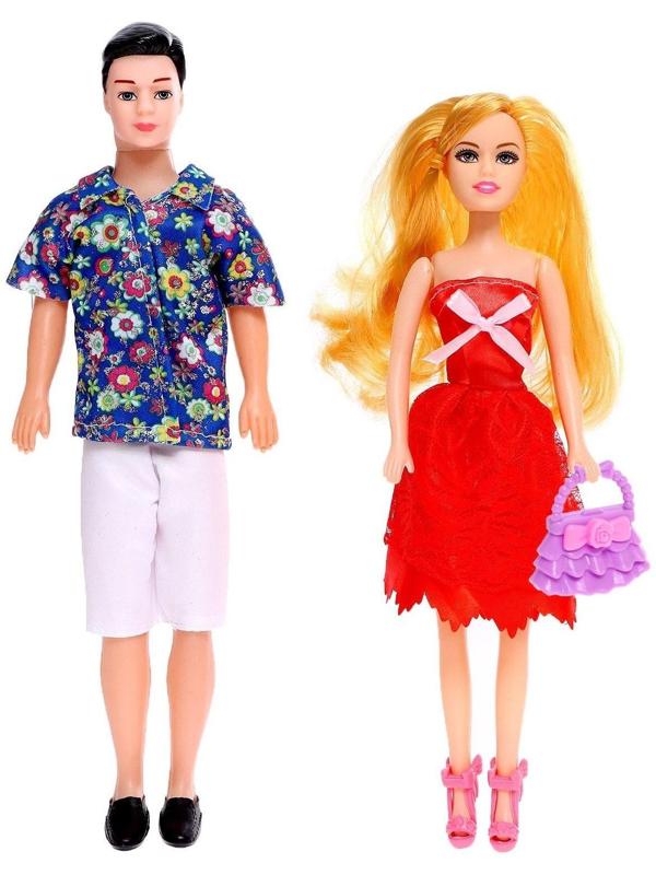 Набор кукол «Семья» с аксессуарами, МИКС