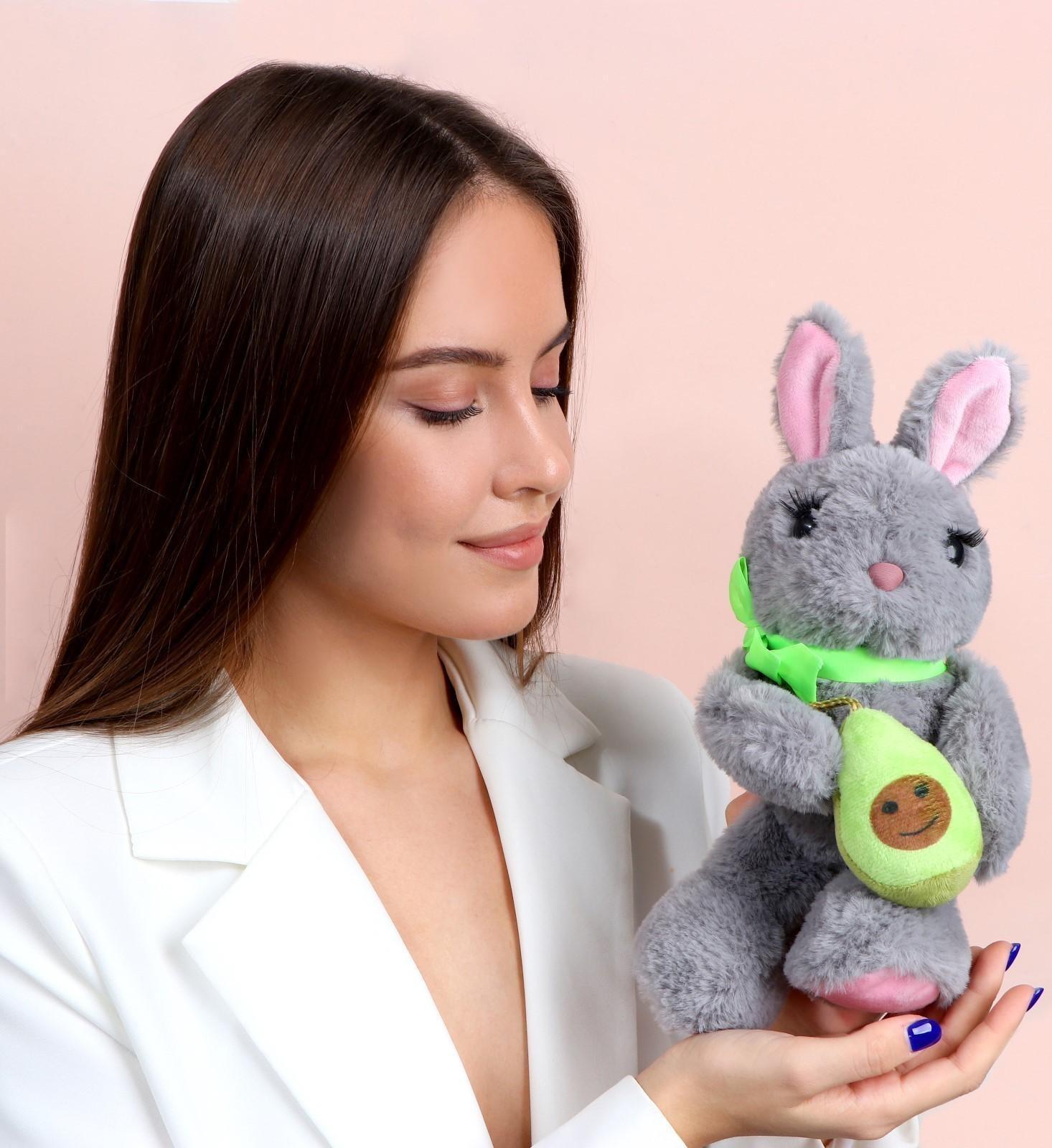 Мягкая игрушка Зайка с авокадо