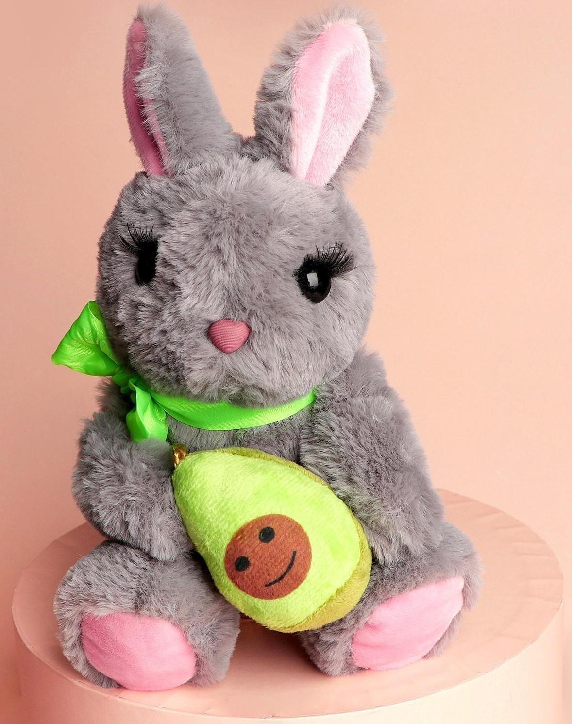 Мягкая игрушка Зайка с авокадо