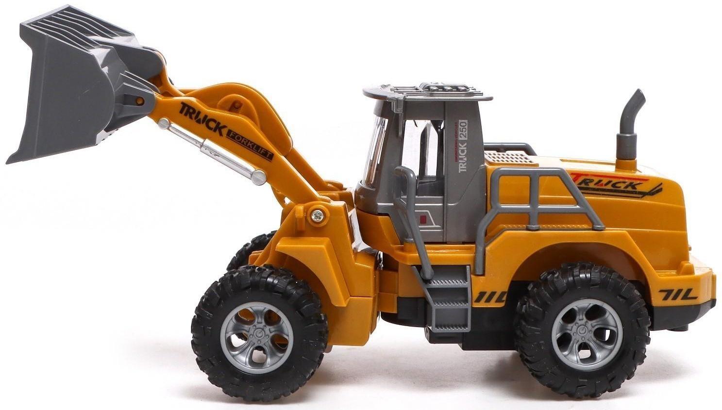 Трактор инерционный «Погрузчик», световые эффекты, подвижные детали, цвет жёлтый
