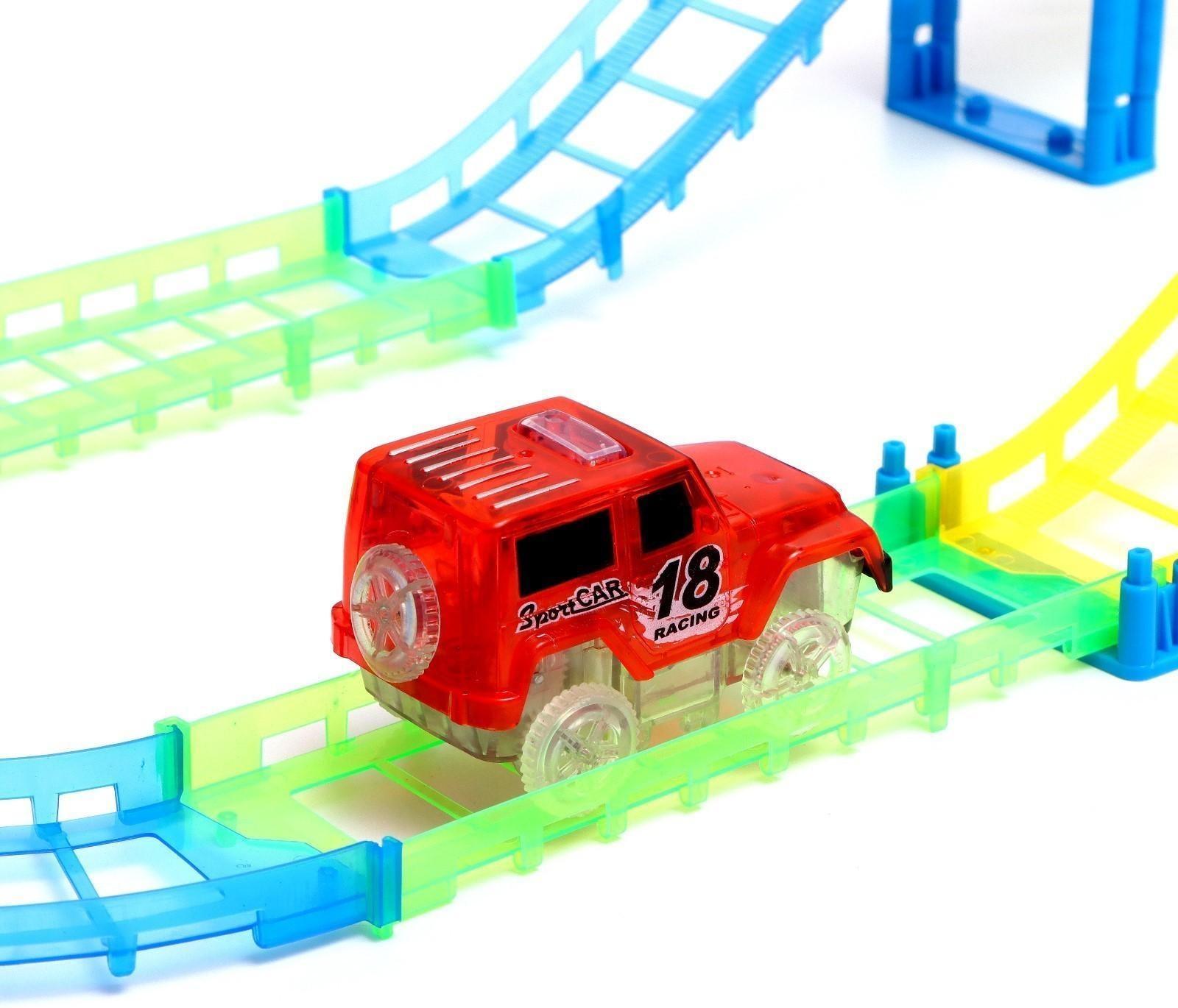 Автотрек Flash Track, с 2 машинками, 1006 см, работает от батареек