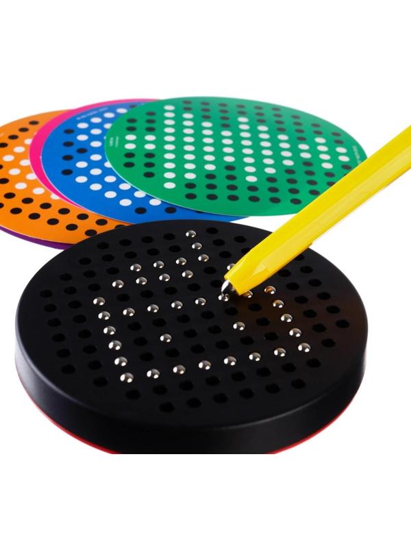 Планшет обучающий «Магнитное рисование: Сказочный патруль», 120 отверстий, цвет чёрный