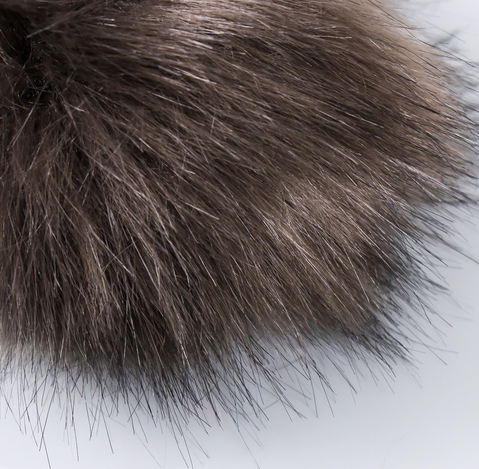 Помпон искусственный мех песец 14 см (26-Болотный)