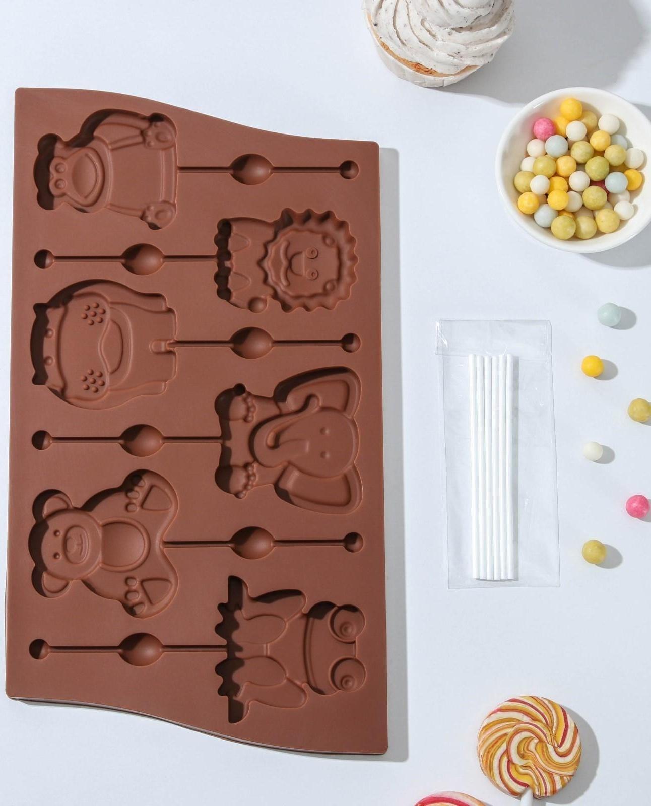 Форма для леденцов Доляна «Звери», 27,5×16,5 см, 6 ячеек, с палочками, цвет МИКС