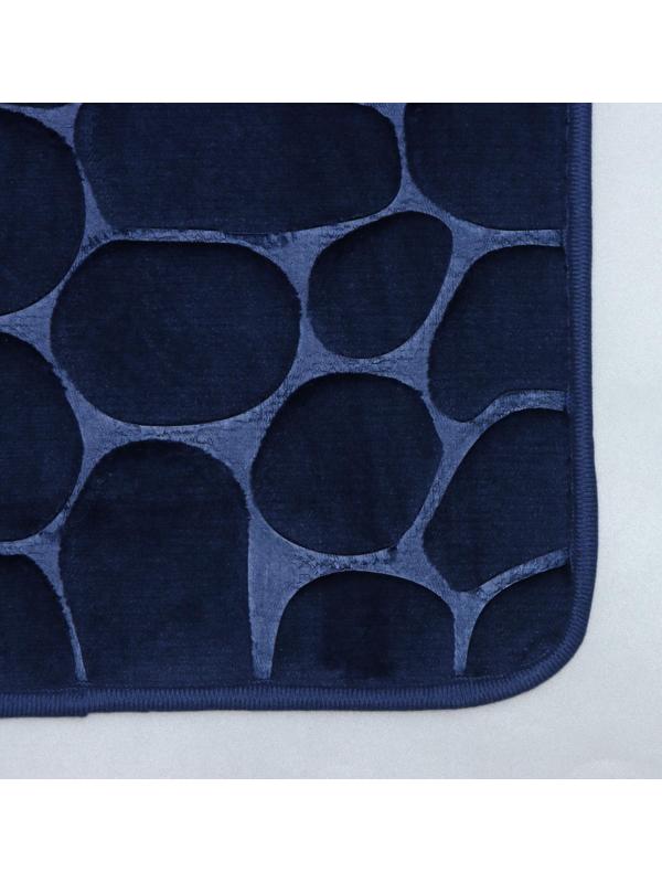 Набор ковриков для ванной и туалета Доляна «Камни», объёмные, 2 шт: 40×50, 50×80 см, цвет синий