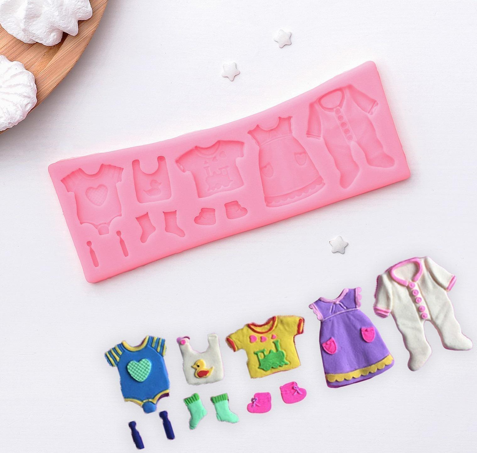Молд силиконовый «Одежда для ребёночка», 17×6,3 см, цвет МИКС