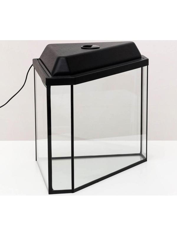 Аквариум дельта угловой с крышкой, 25 литров, 34 х 34 х 31/37,5 см, чёрный