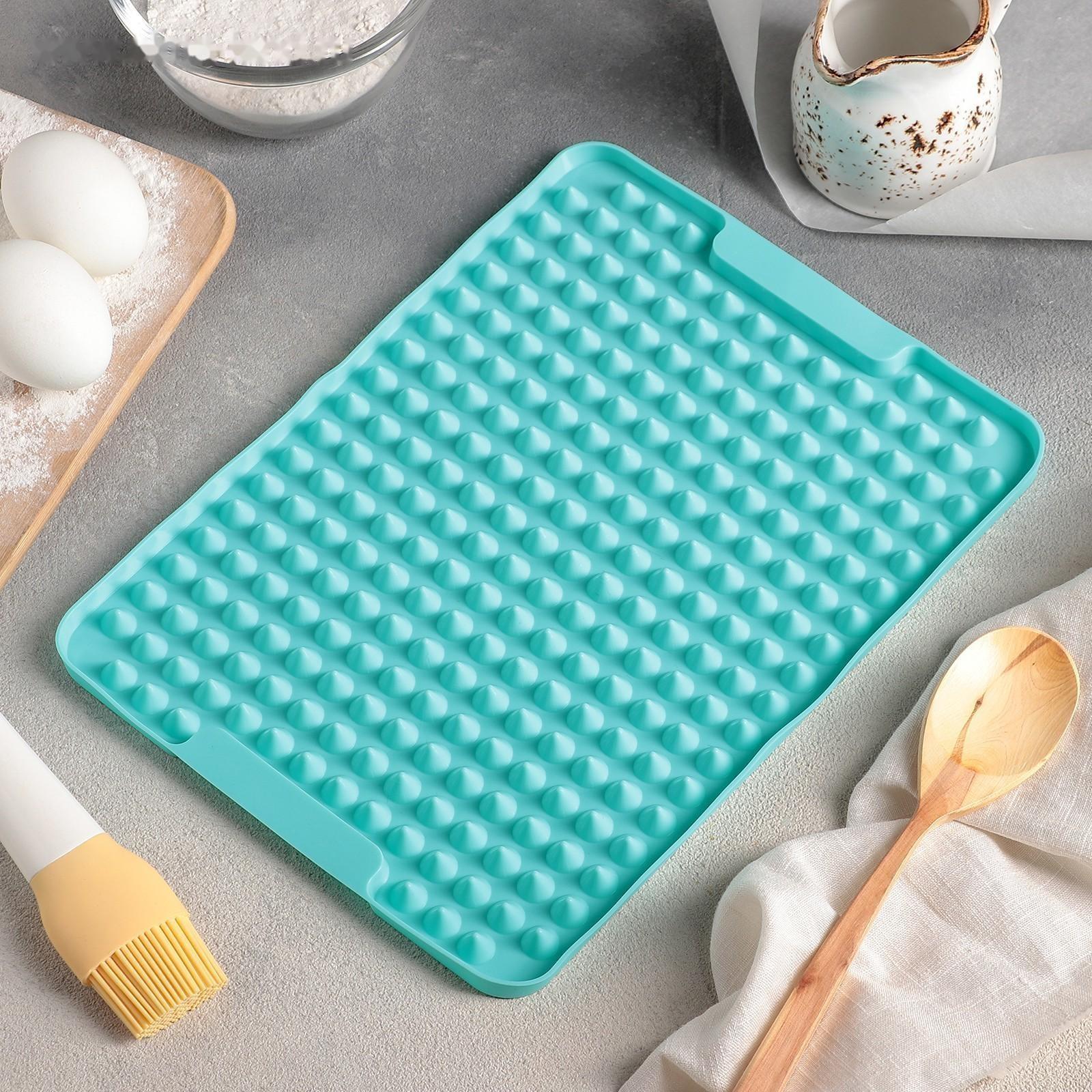 Силиконовый коврик-антижир, 28×22 см, цвет МИКС