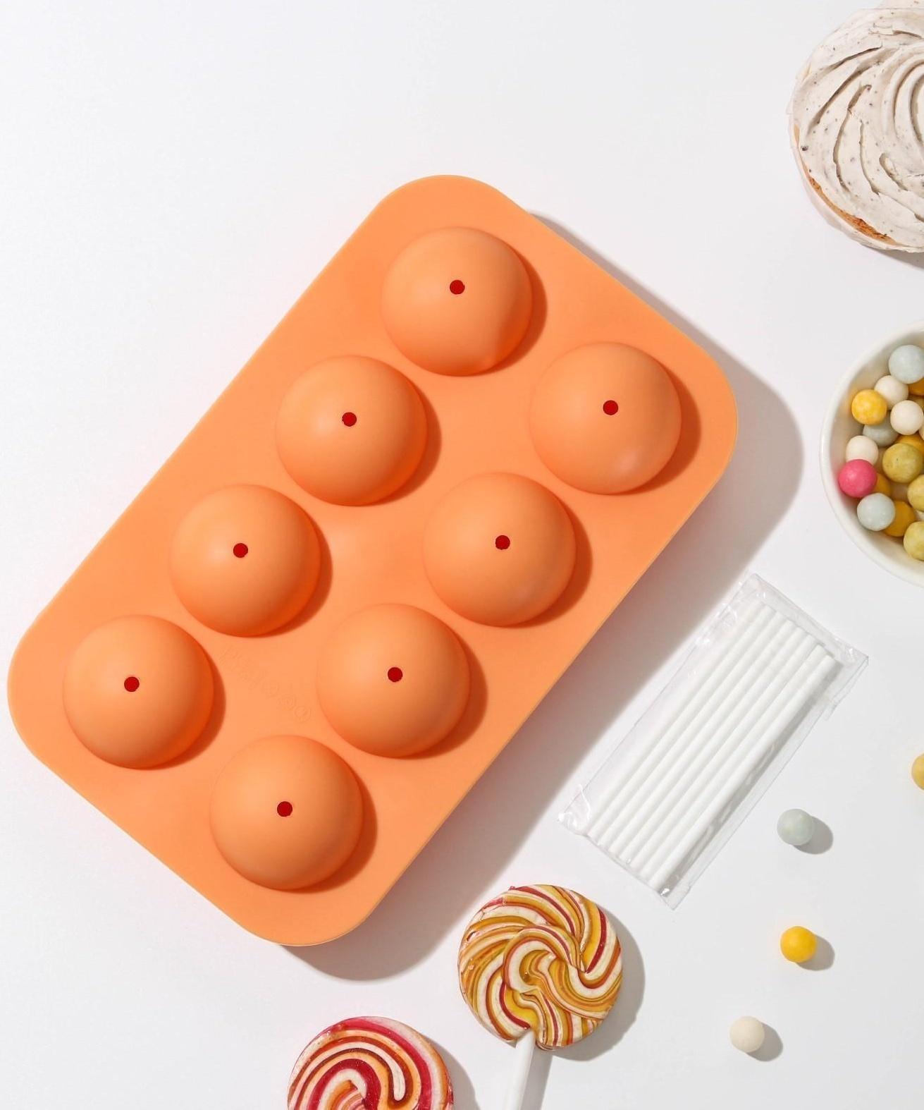 Форма для леденцов «Чупик», 19,5×11,7×3,5 см, 8 ячеек (d=3,9 см), 2 части, с палочками, цвет МИКС