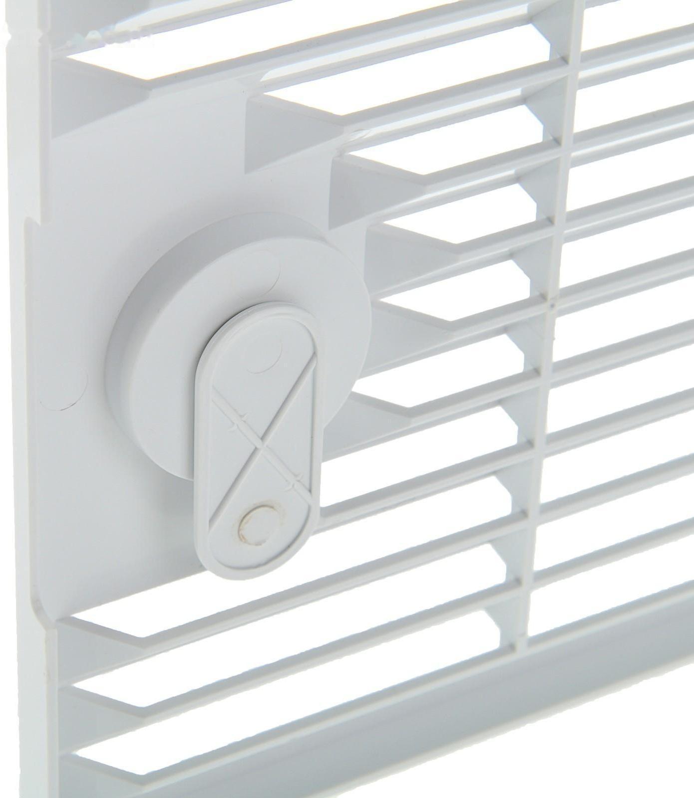 Люк ревизионный ERA 1515 ДФ, 150 х 150 мм, с вентиляционной решеткой