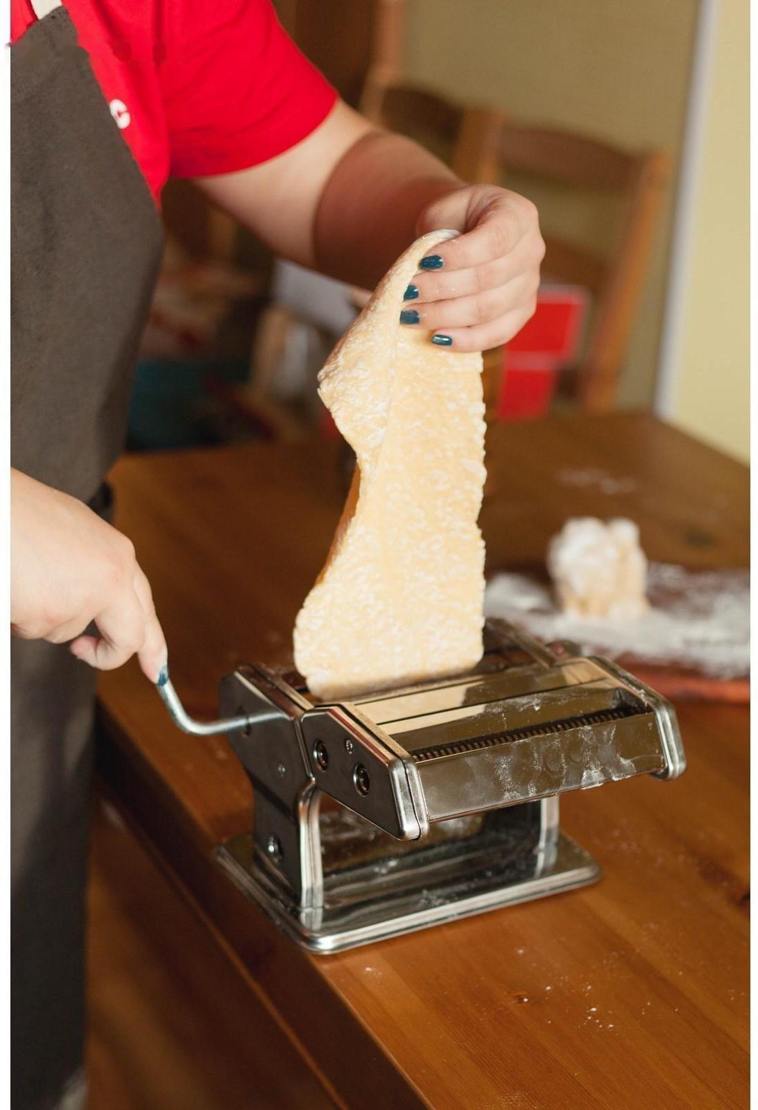 Лапшерезка с функцией раскатывания теста Доляна, 6 настроек толщины теста, ширина лапши 3 и 7 мм