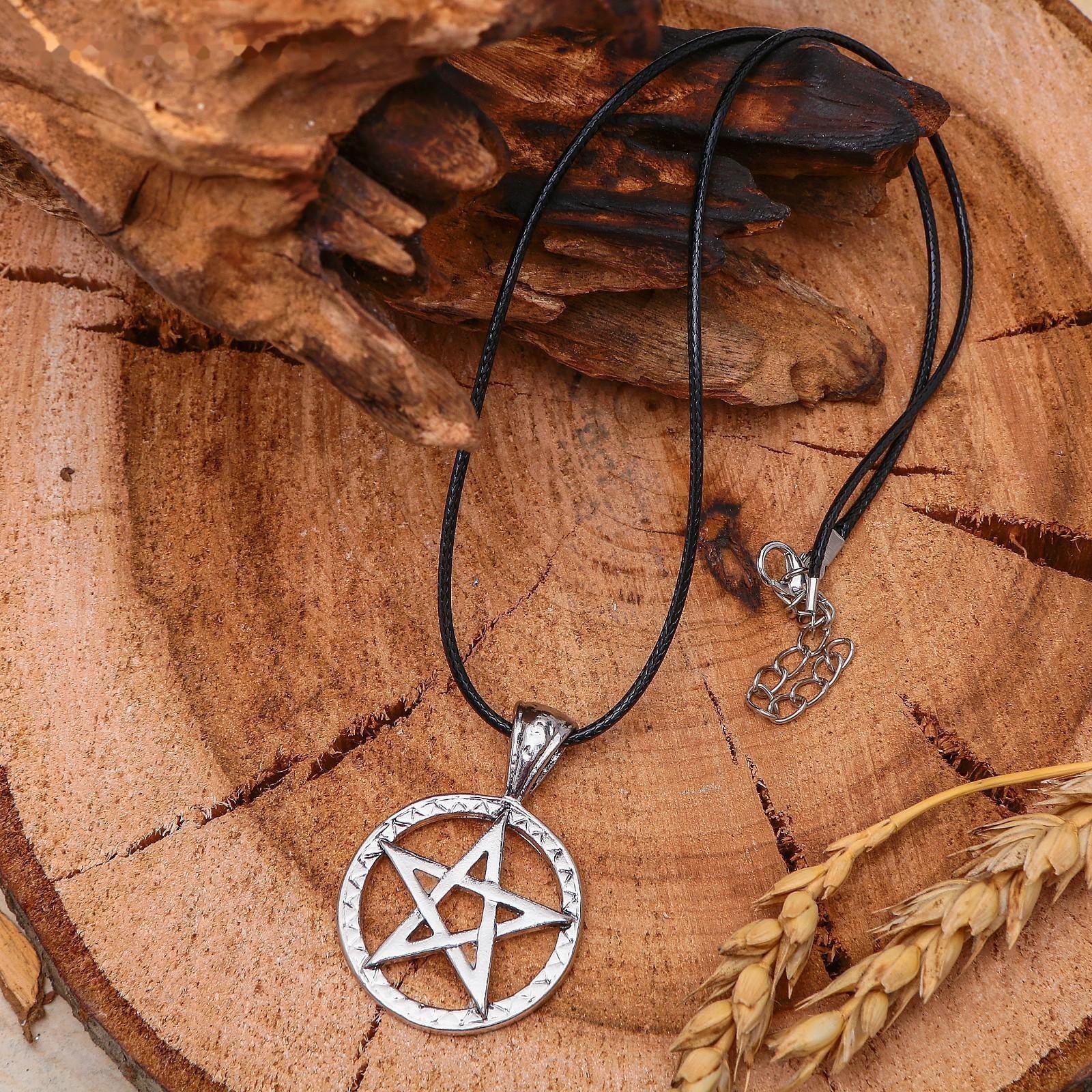 Кулон унисекс 