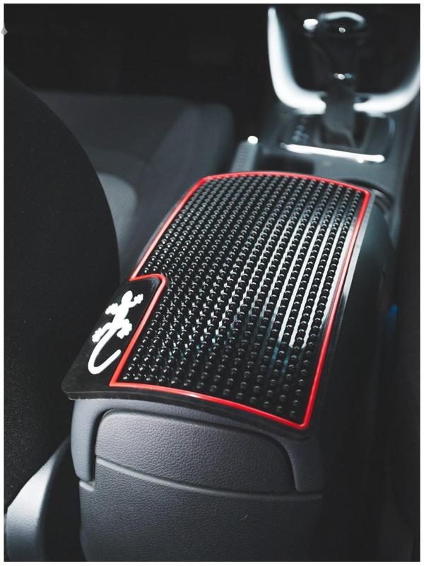 Массажный коврик подлокотника, ящерица с красной окантовкой, 26×15 см