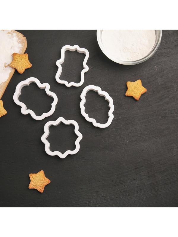 Набор выемок кондитерских «Рамки», 4 шт: 9×7,5 / 8,7×6,6 / 8×9 / 8,5×6,5 см, цвет белый