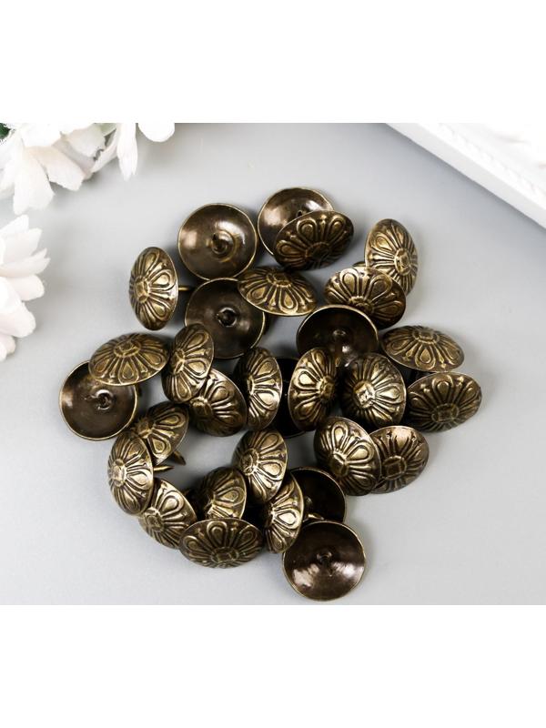 Декоративный гвоздик 