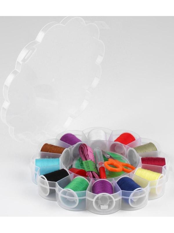 Швейный набор, 74 предметов, в пластиковом органайзере, 15,5 × 15,5 × 3 см