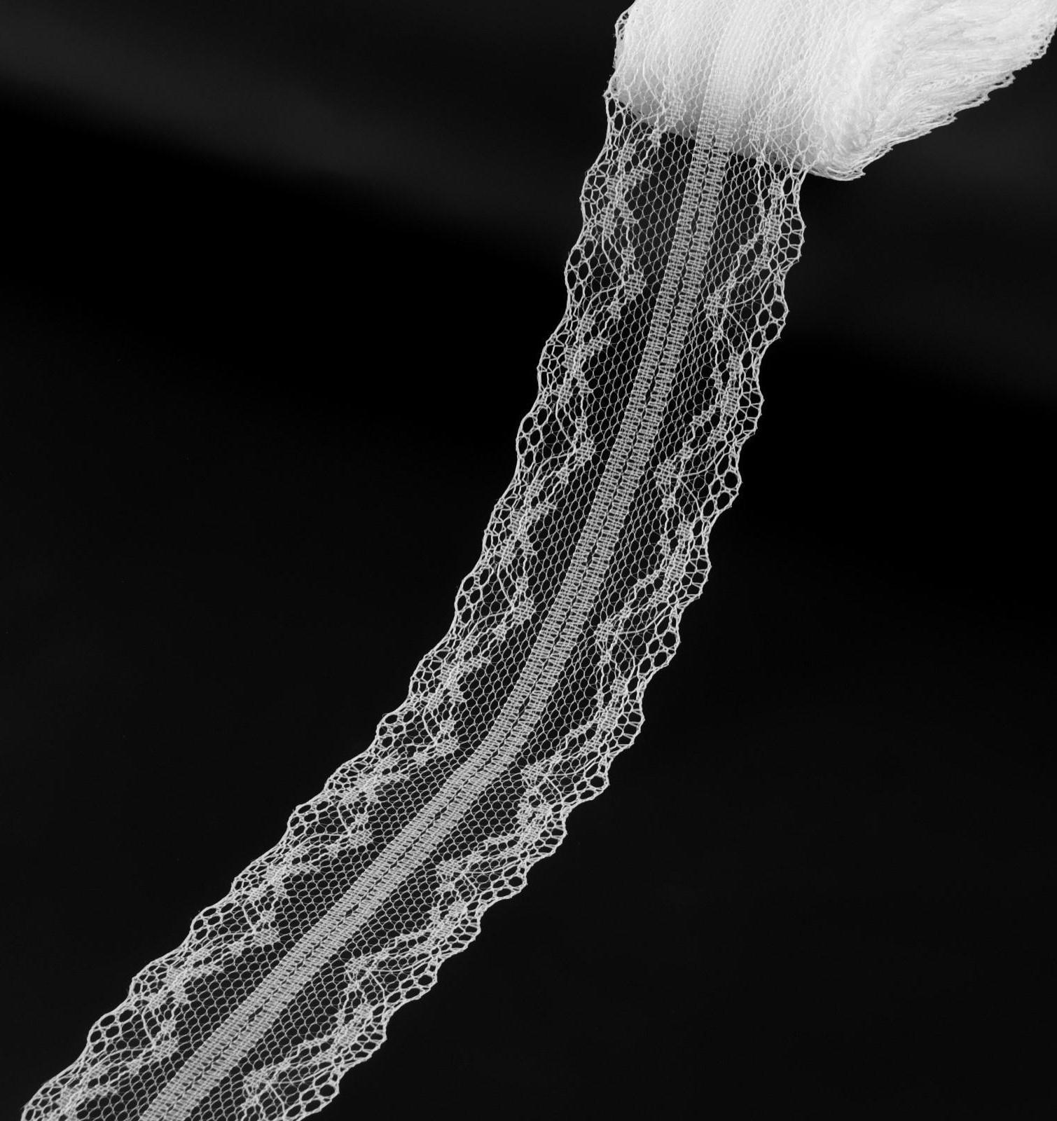 Кружево капроновое, 35 мм × 10 ± 1 м, цвет кипенно-белый