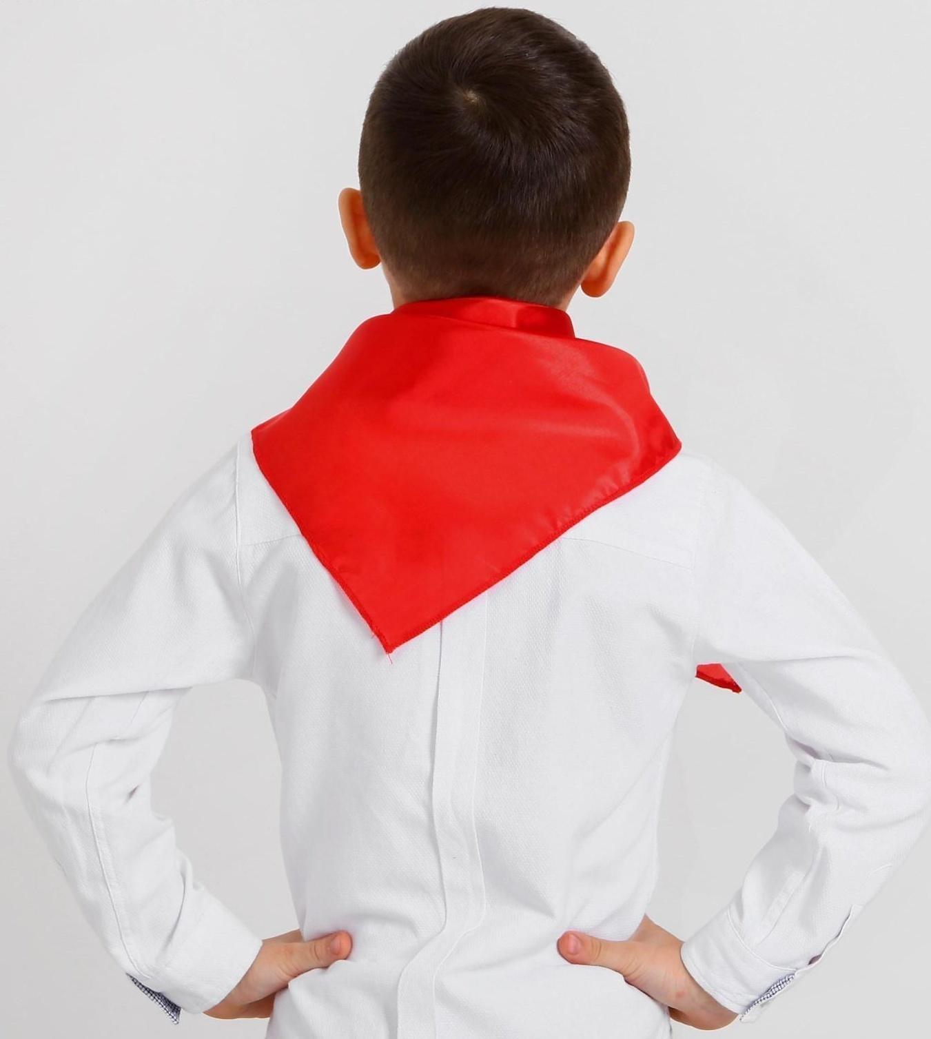 Галстук пионерский, цвет красный