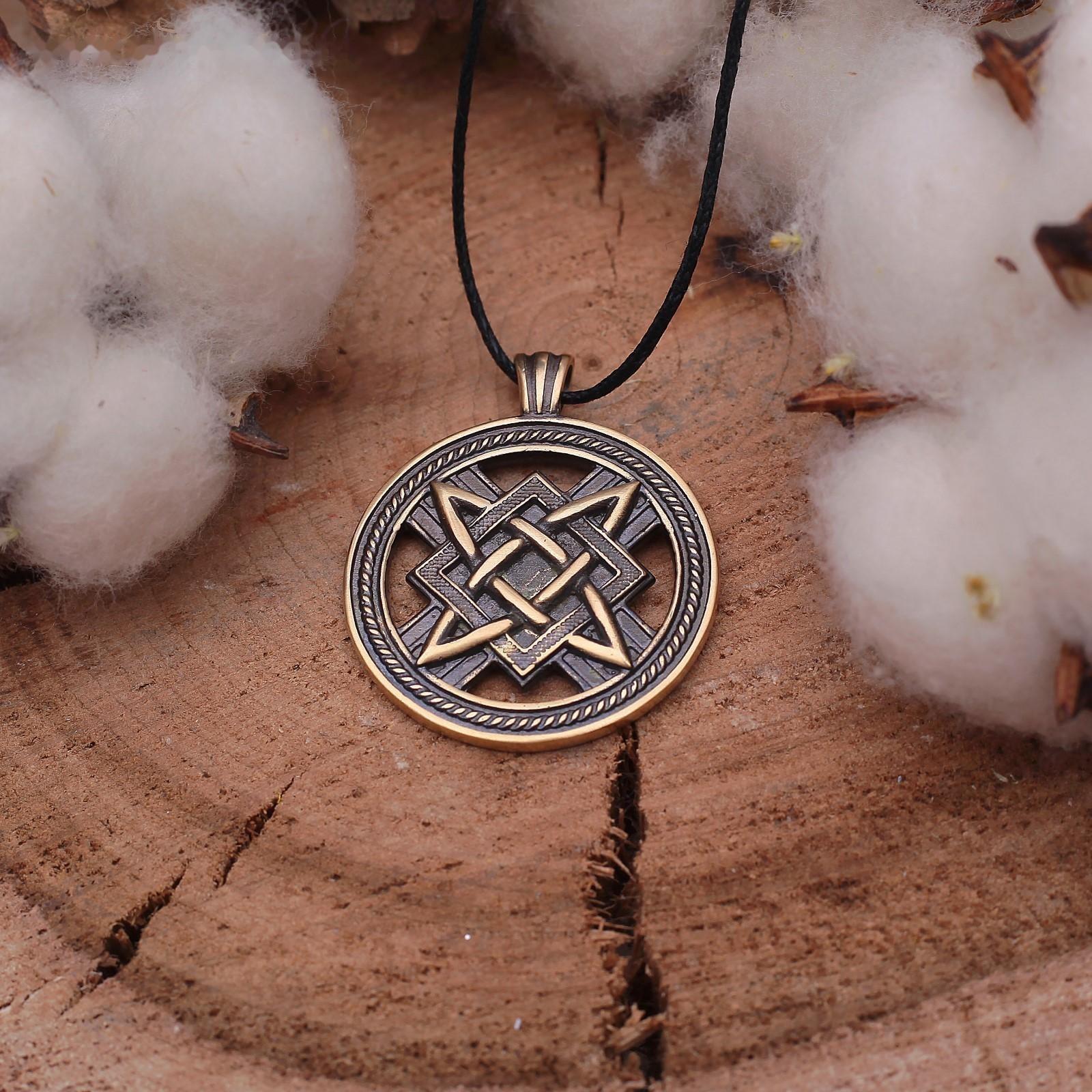 Символ предков из ювелирной бронзы 