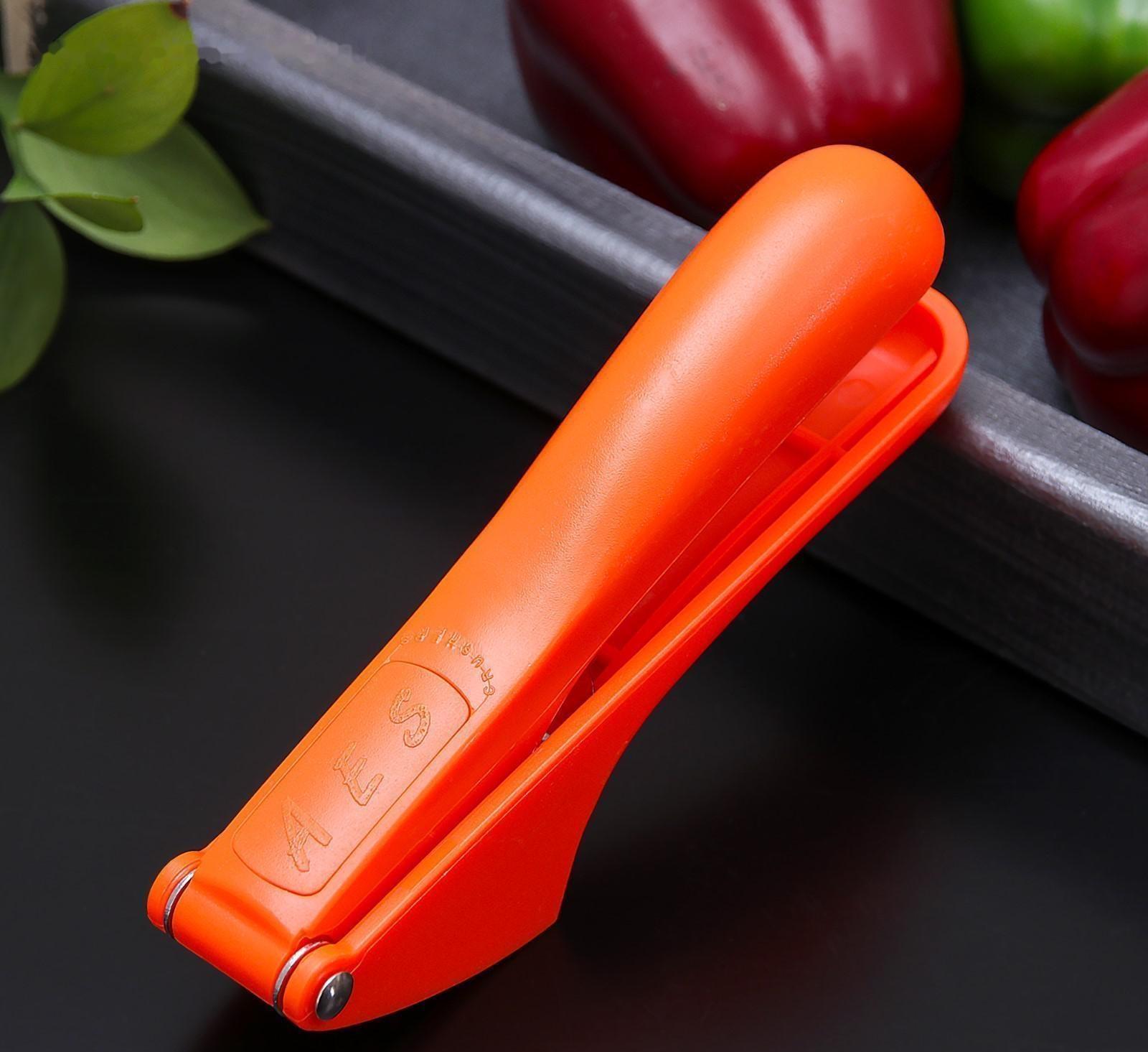 Пресс для чеснока Доляна «Уточка», 16 см, цвет МИКС