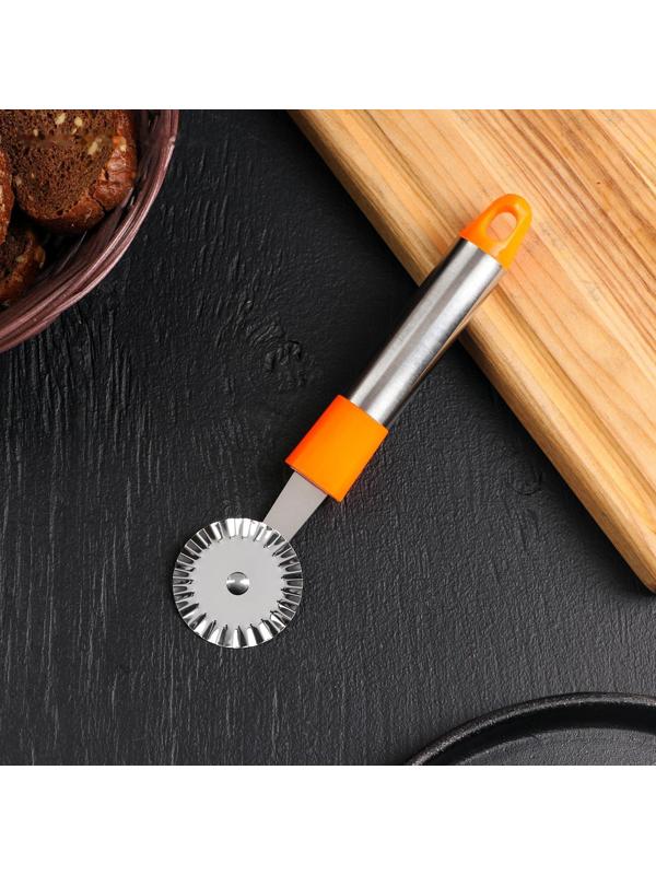 Нож для пиццы и теста «Арни», 19 см, цвета МИКС