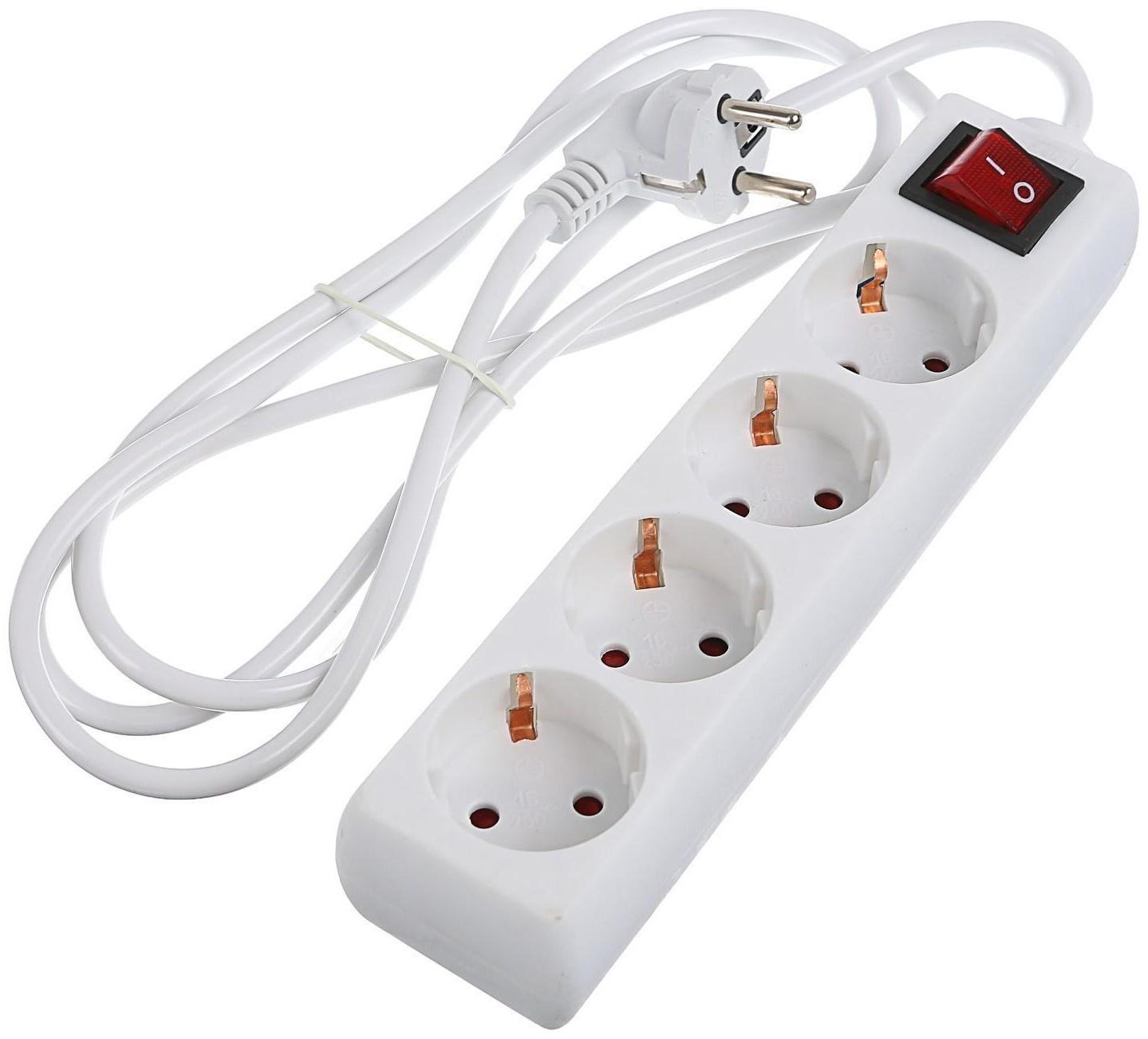 Удлинитель Luazon Lighting, 4 розетки, 1,8 м, 10 А, 2200 Вт, 3х1.5 мм2, с з/к, с выкл.,