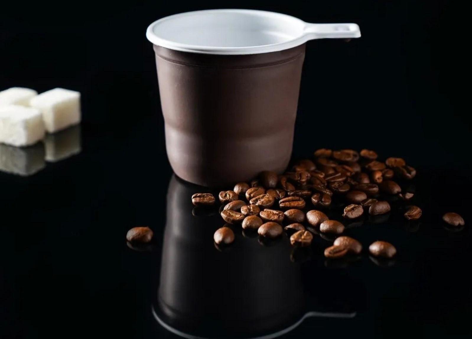 Чашка одноразовая кофейная, 200 мл, цвет коричнево-белый