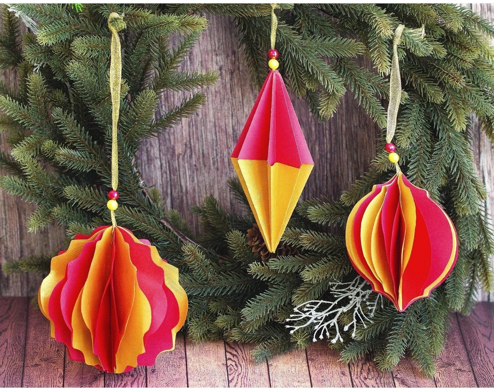 Бумажные украшения на ёлочку «Яркий праздник», набор для декора, 21 × 29,7 см