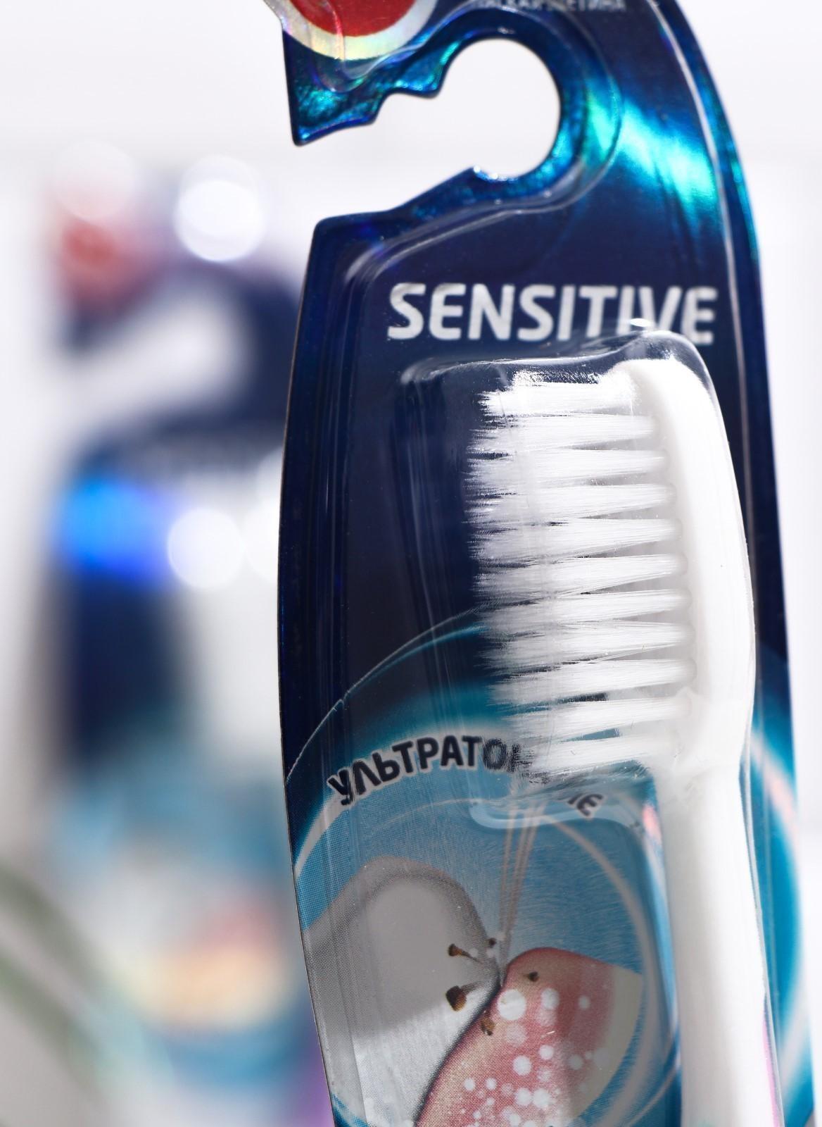 Зубная щётка Rendall Sensitive, мягкая, микс, 1 шт.