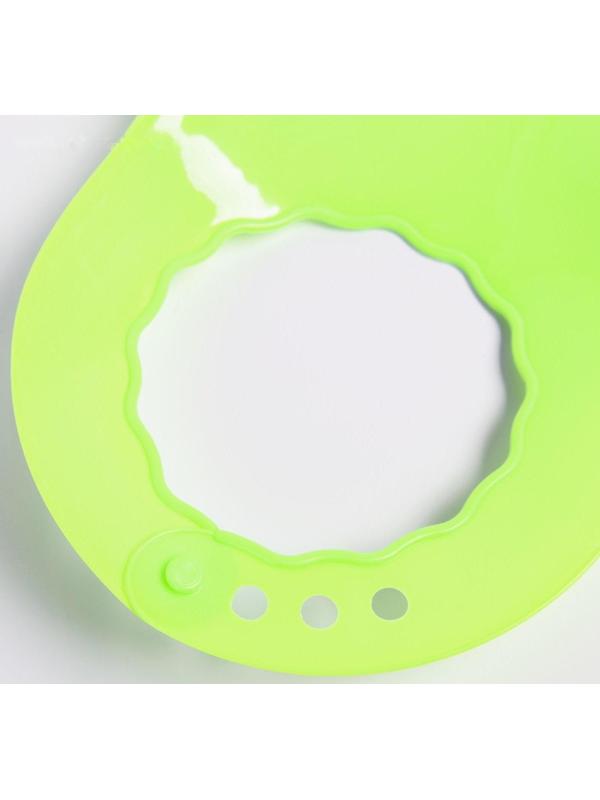 Нагрудник для кормления «Фруктики» пластиковый с карманом, цвет салатовый