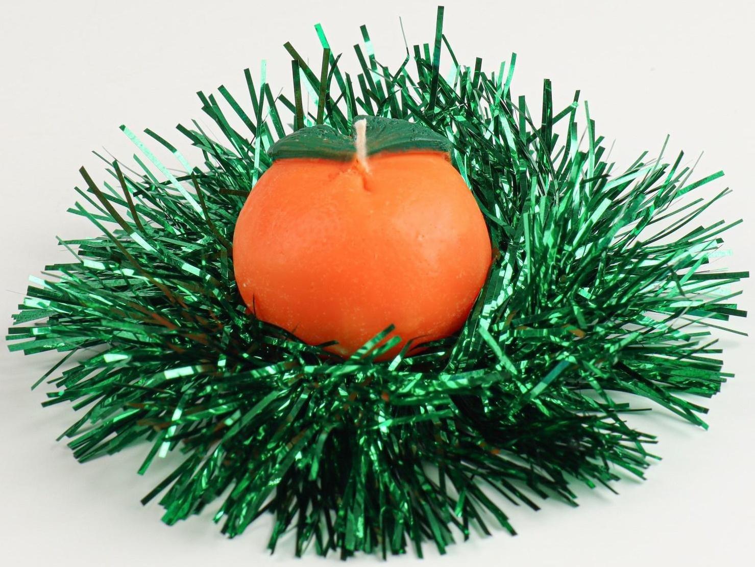 Свеча новогодняя 