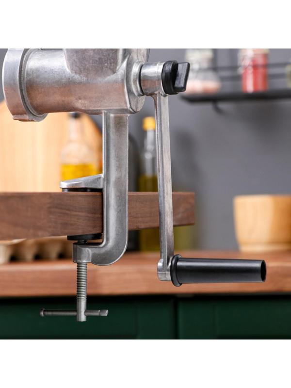 Мясорубка алюминиевая 