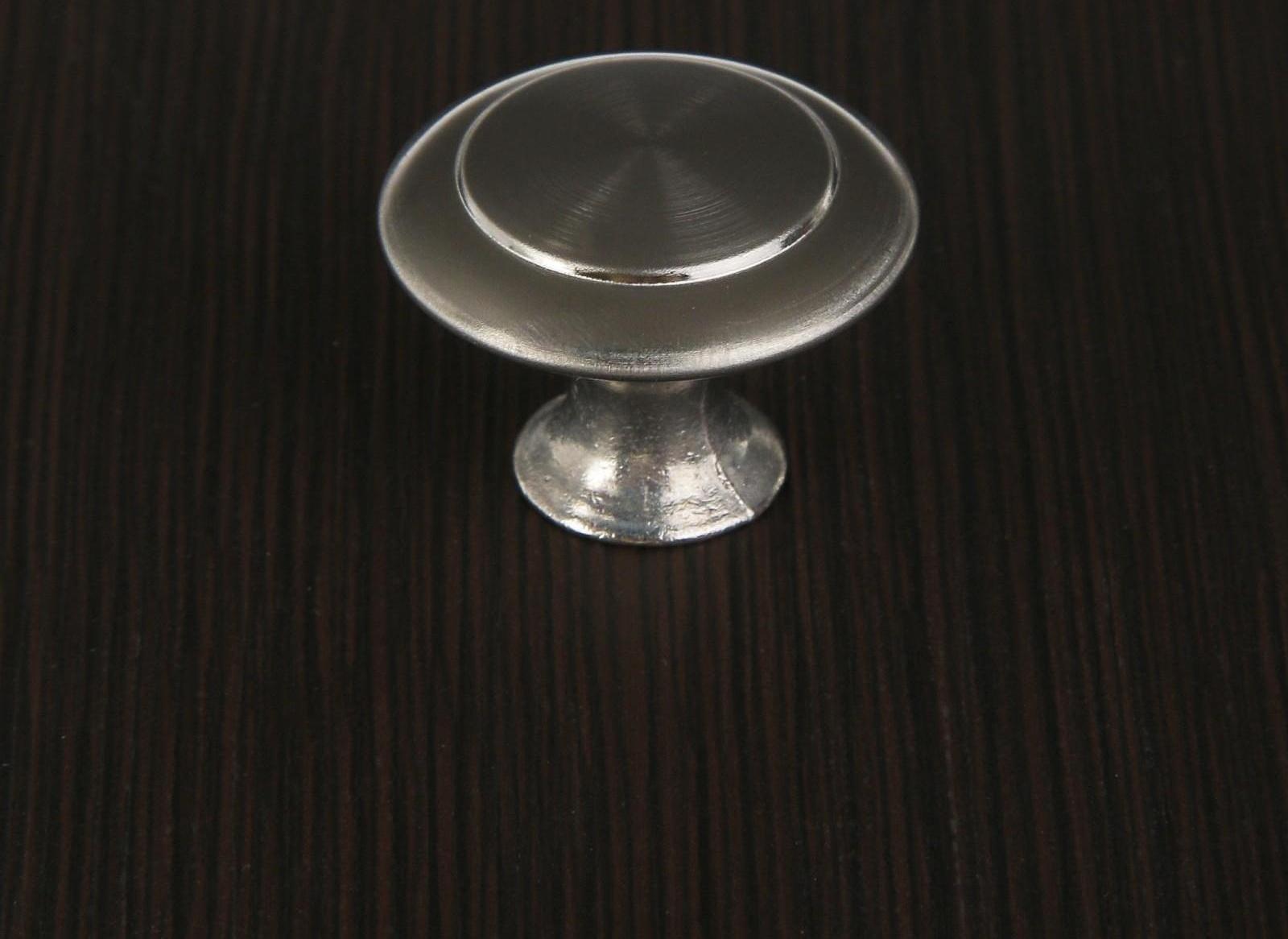 Ручка кнопка ТУНДРА, d=28 мм, цвет матовый никель