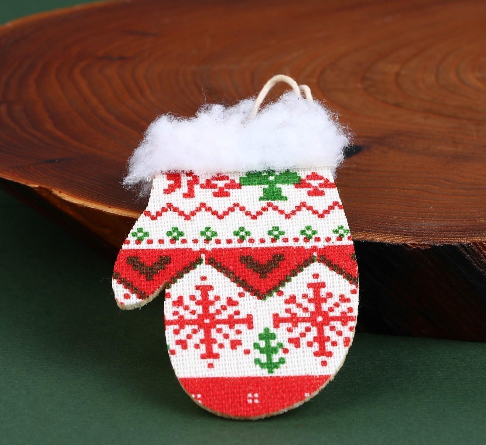 Новогодние витые свечи с декором «Чудес в Новом году!», набор