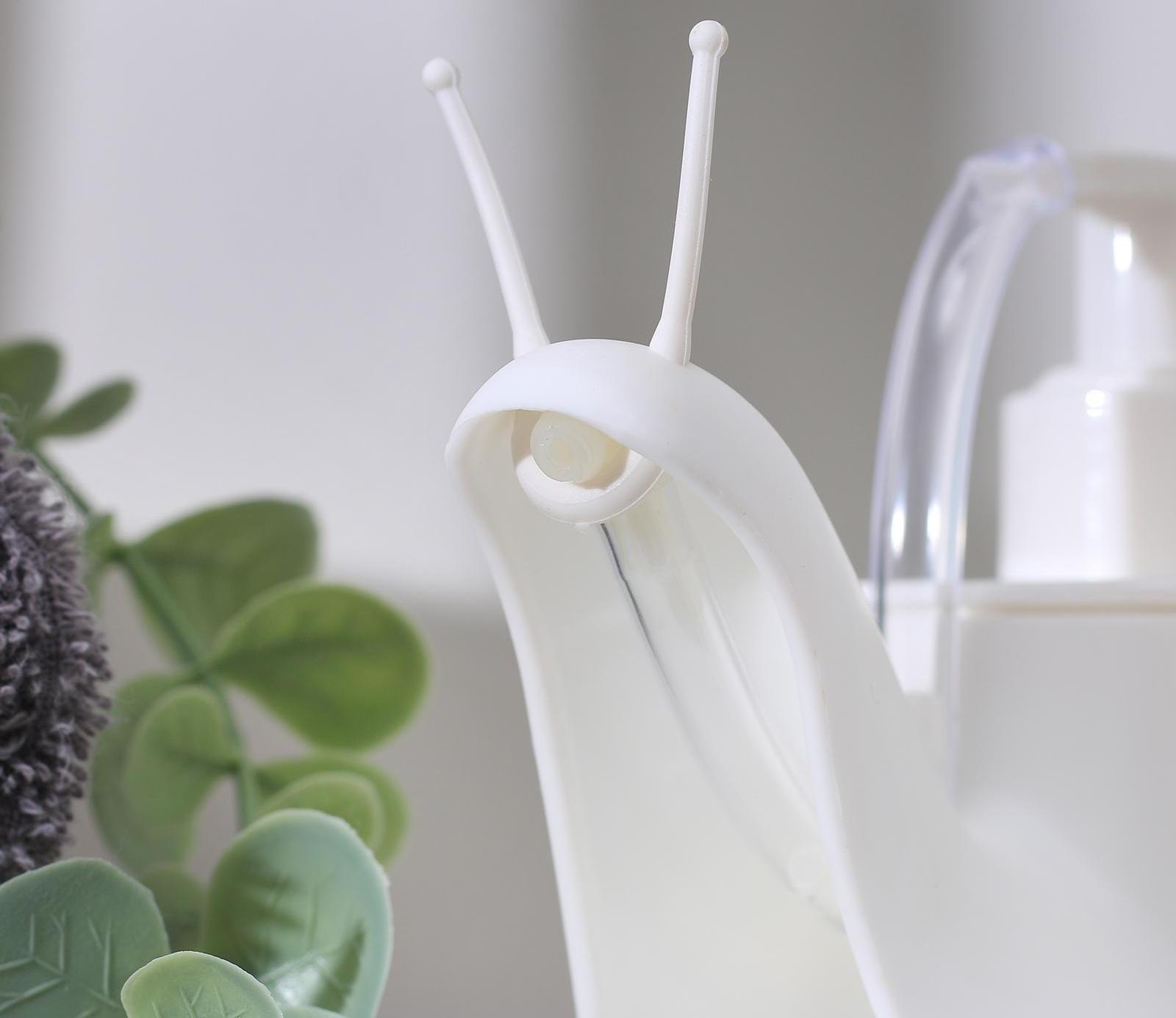 Дозатор для жидкого мыла «Улитка», 120 мл, цвет МИКС