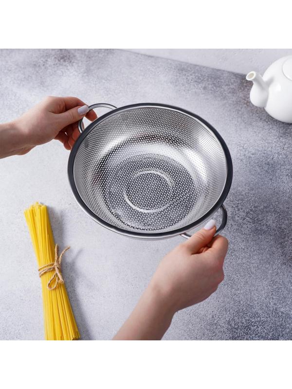 Дуршлаг из нержавеющей стали «Марко», d=22 см, две ручки, цвет хромированный