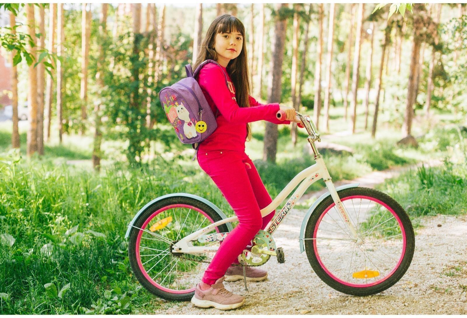 Светоотражающий элемент «Смайлик с большими глазами», двусторонний, d = 5,3 см, цвет жёлтый