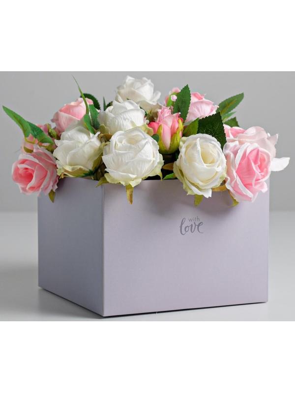Коробка для цветов с PVC крышкой «With love», 17 × 12 × 17 см