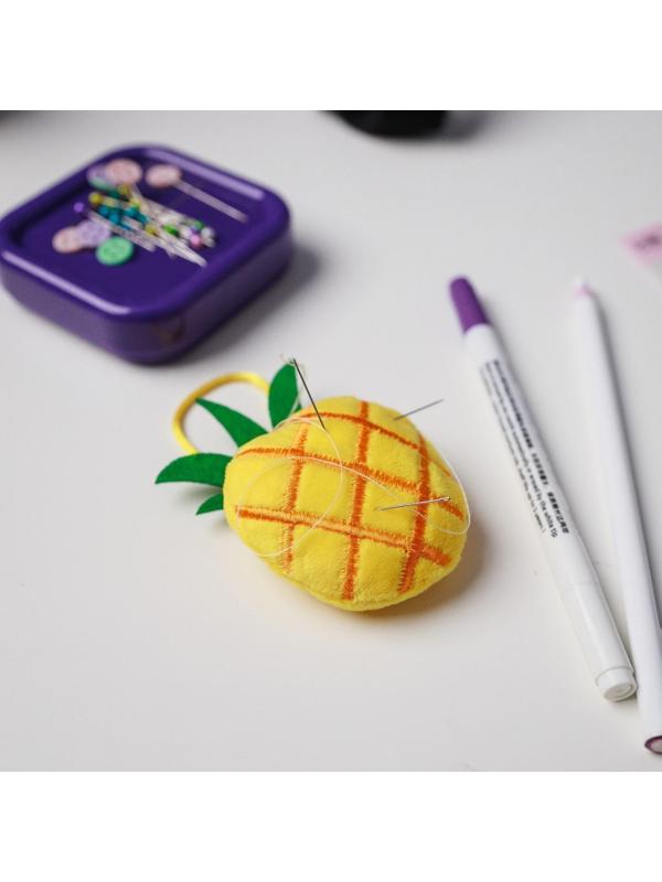 Игольница с петлёй «Ананас», цвет жёлтый
