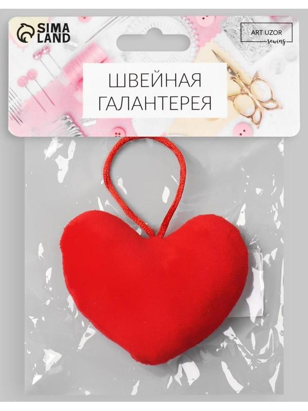 Игольница с петлёй «Сердце», цвет красный