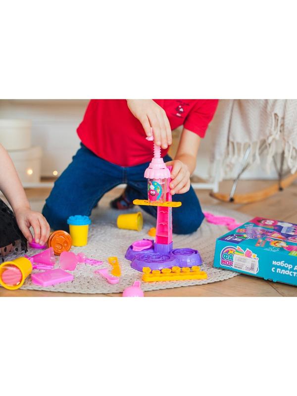 Набор для игры с пластилином «Фабрика мороженого»