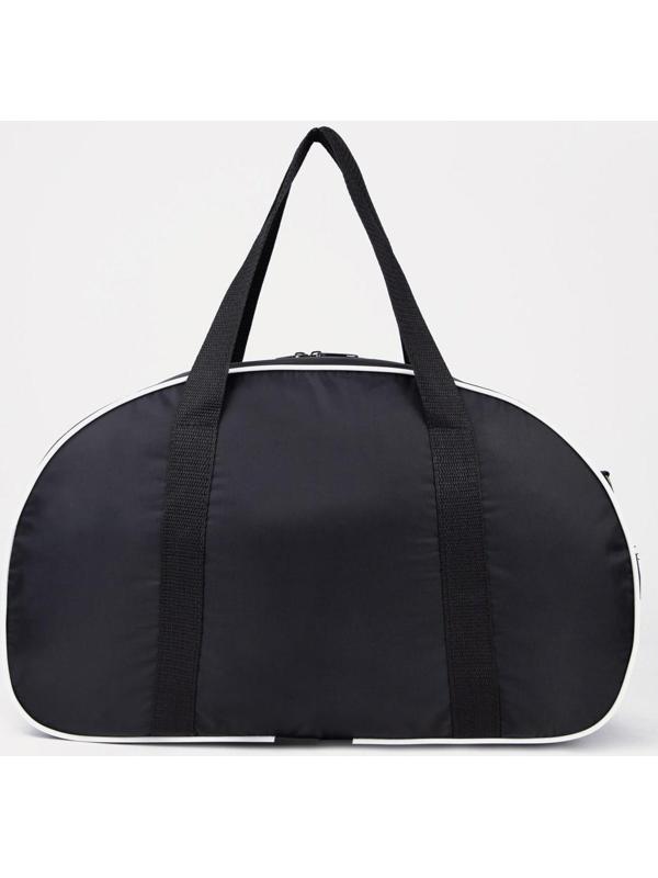 Сумка спортивная на молнии, наружный карман, длинный ремень, цвет чёрный