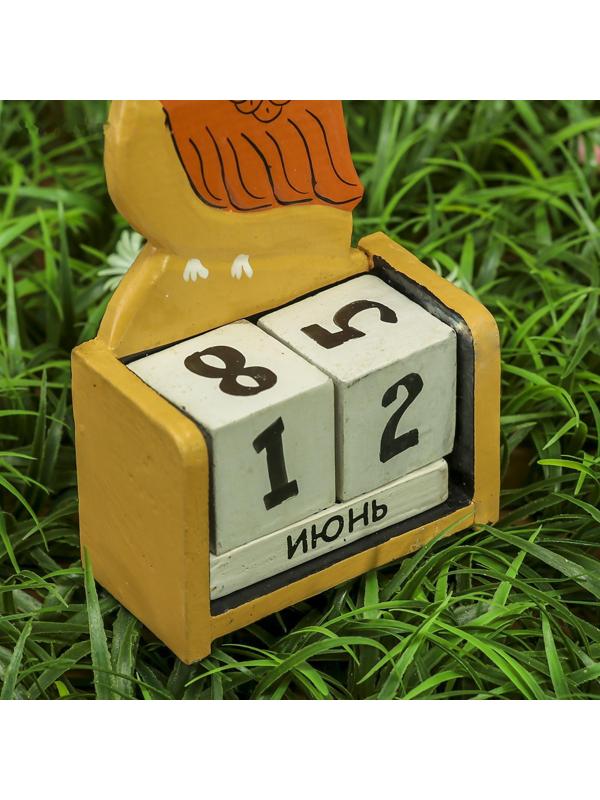 Календарь настольный дерево 